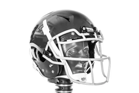 Schutt Vengeance A11+ helmet