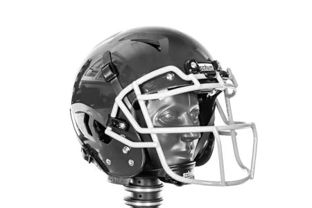 Schutt Vengeance A11 helmet